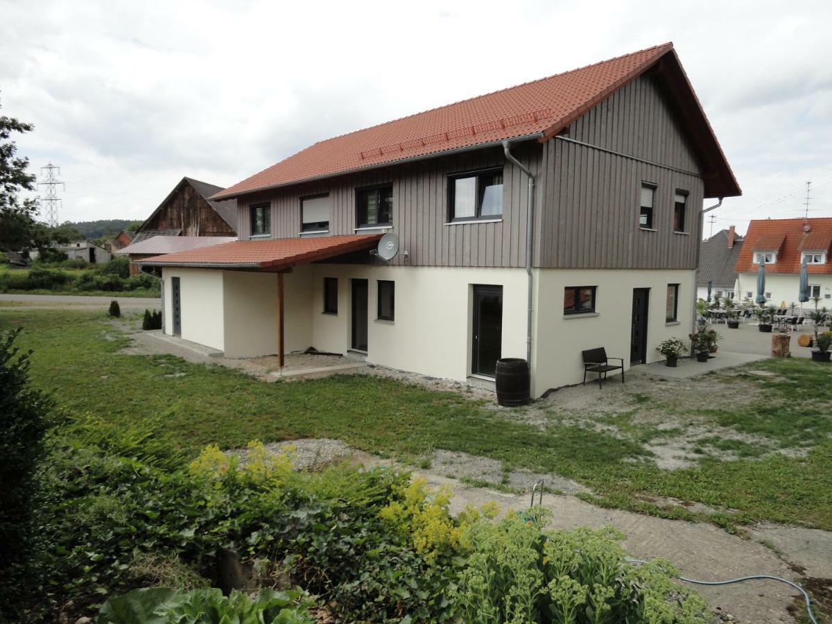 Gasthof Reiterstuben Hoßkirch Exteriör bild